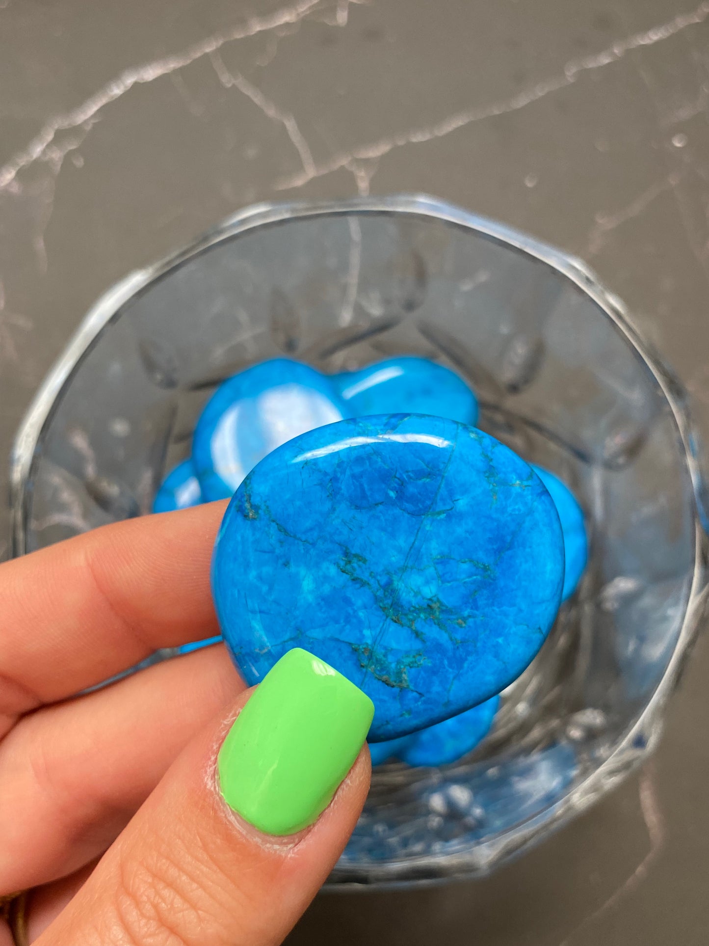 Howlite Turquoise - Pierre plate