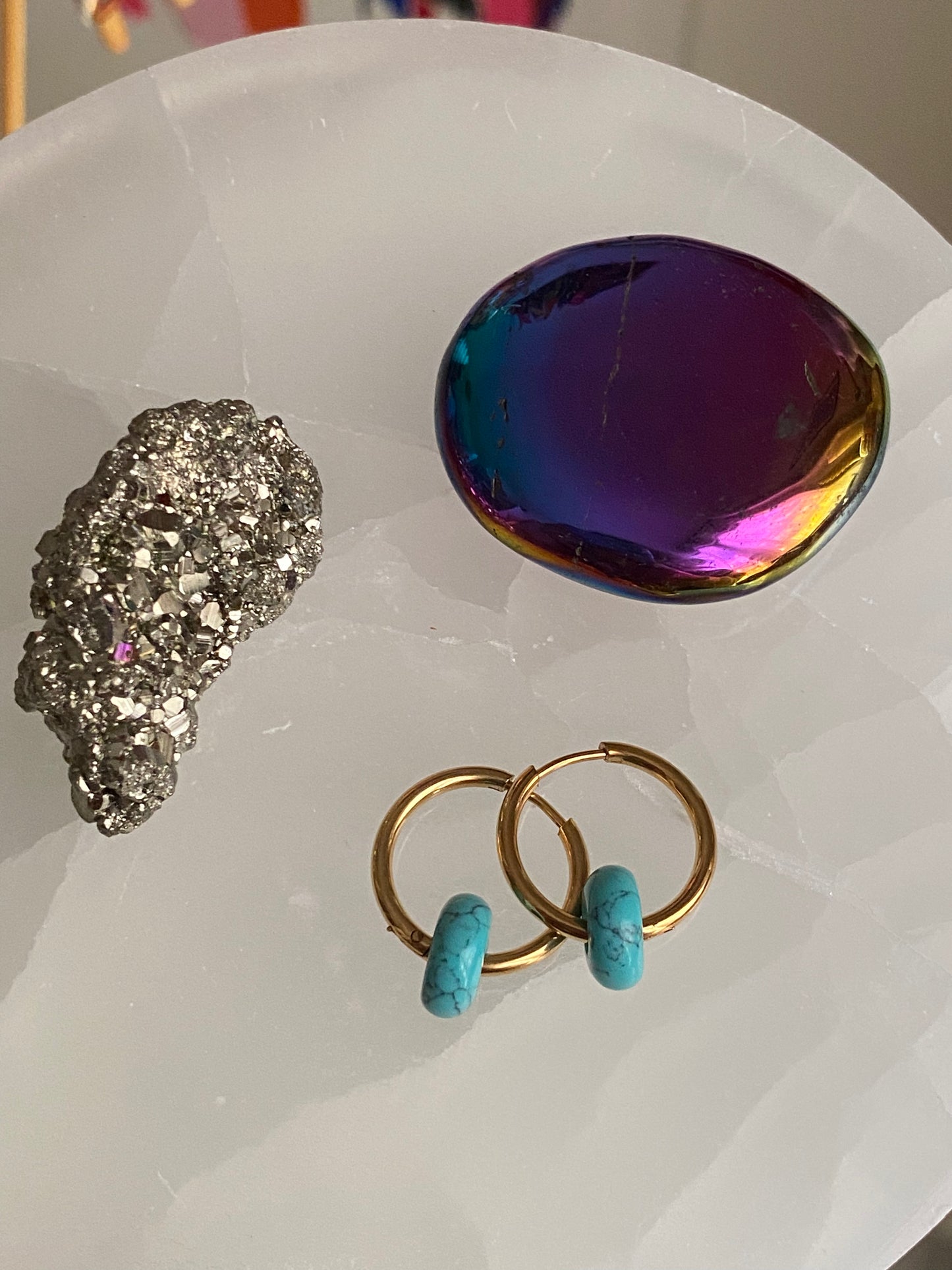 Rainbow Aura 🌈 - Flat Stone