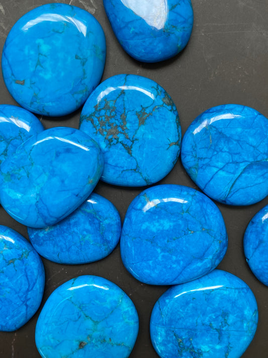 Howlite Turquoise - Pierre plate